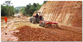 Terraplenagem em campo